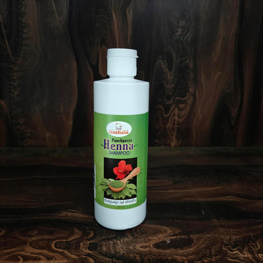 Panchagavya Henna Shampoo